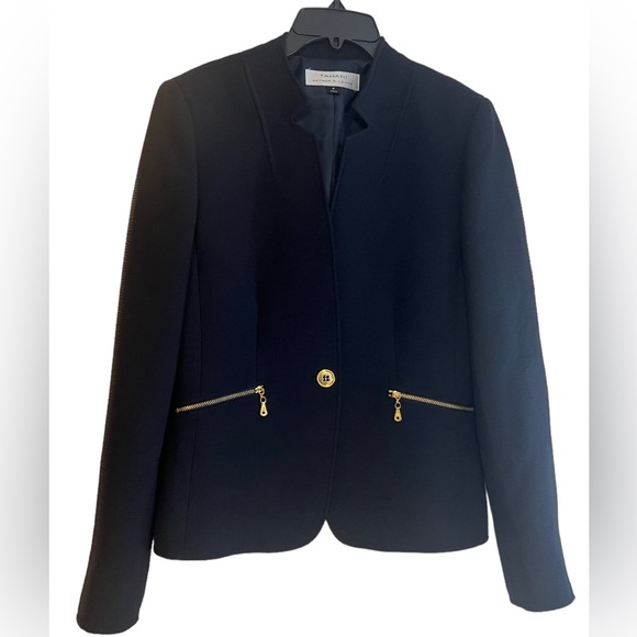 Tahari by Arthur Levine Gold Button Long Sleeve Queen Anne Collar Navy Blazer 6 - Picture 1 of 13